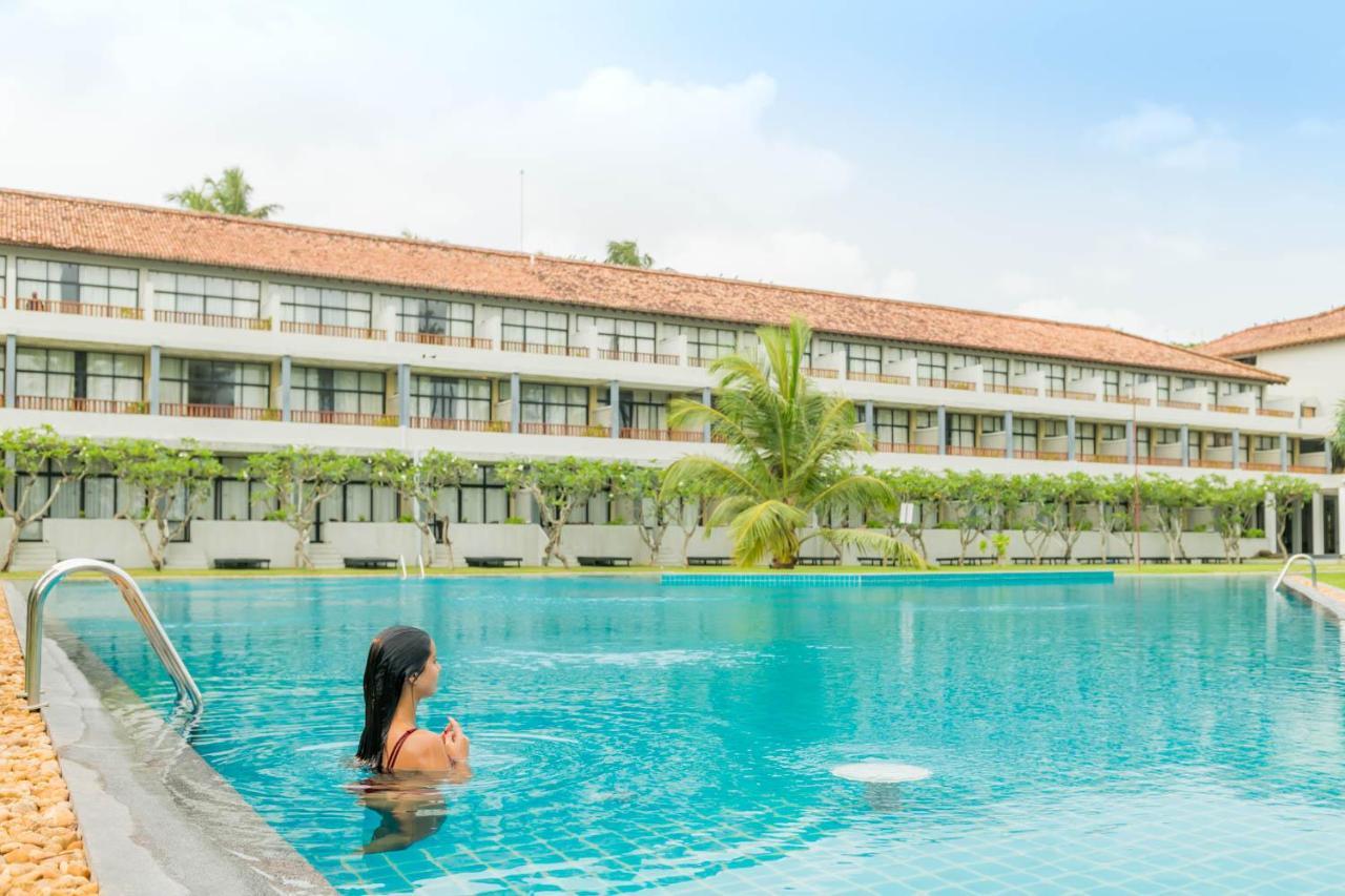 The Blue Water - Geoffrey Bawa Heritage - City Resort Hotel Wadduwa Dış mekan fotoğraf