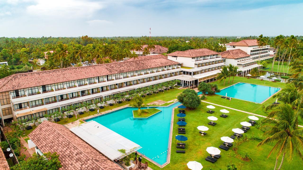The Blue Water - Geoffrey Bawa Heritage - City Resort Hotel Wadduwa Dış mekan fotoğraf